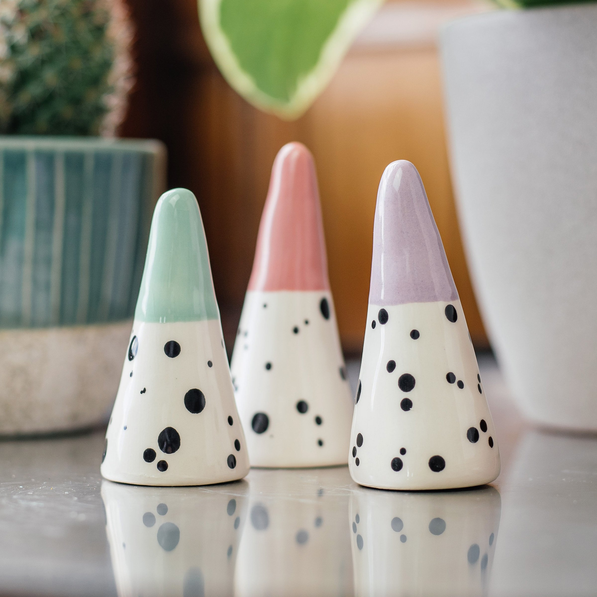 EllARTshop Dalmatian Dots Ring Cones — The Tetley Shop